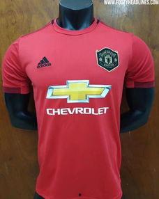 曼联新球衣爆料最新消息,时尚元素与复古风潮完美融合 第1张 曼联新球衣爆料最新消息,时尚元素与复古风潮完美融合 第1张